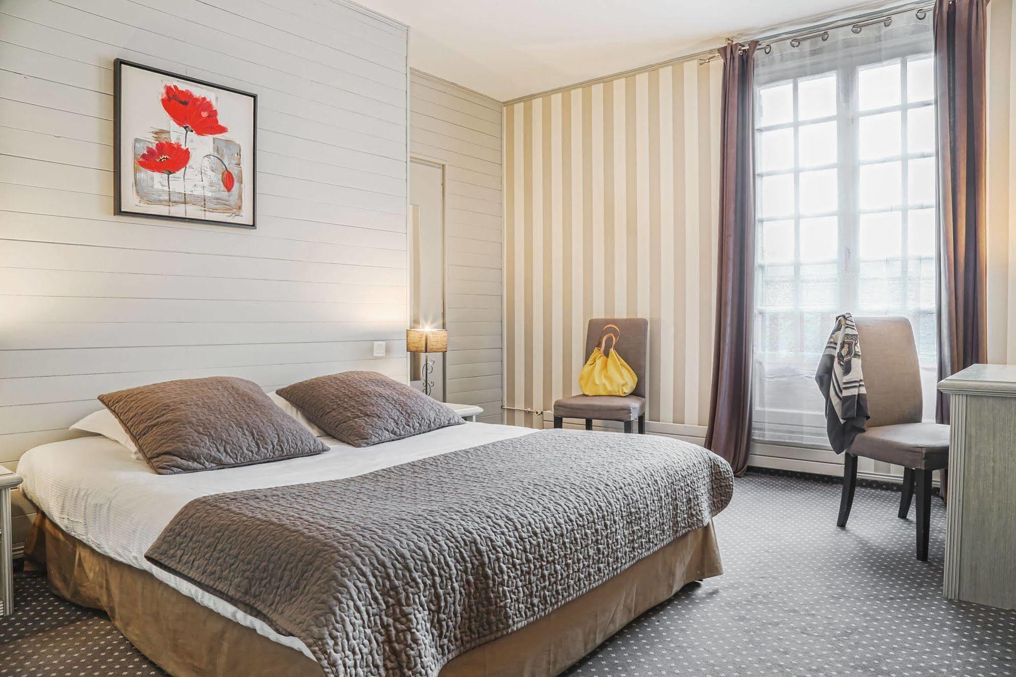 Hotel-Spa-Piscine Le Petit Castel Beuzeville-Honfleur المظهر الخارجي الصورة