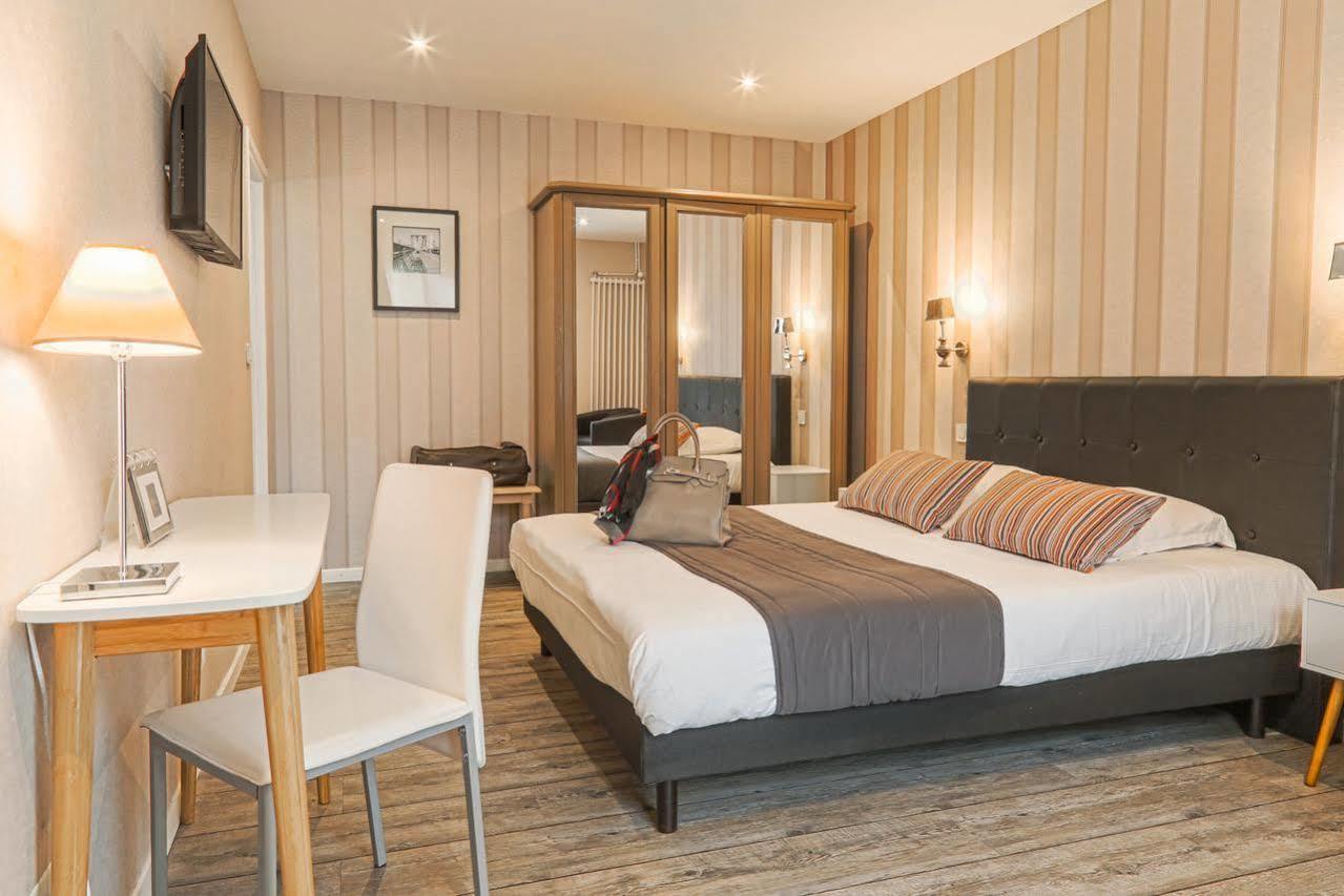 Hotel-Spa-Piscine Le Petit Castel Beuzeville-Honfleur المظهر الخارجي الصورة